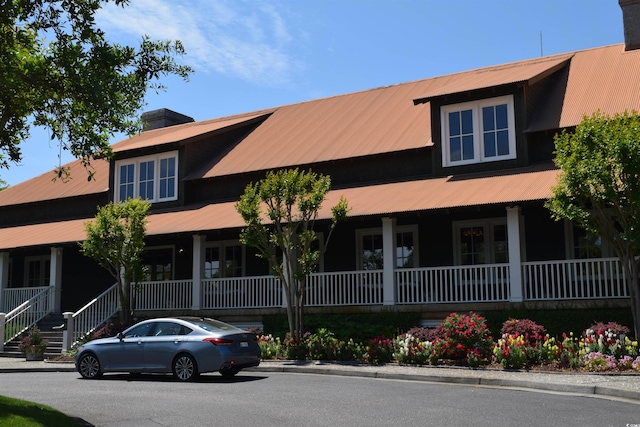 view of building exterior