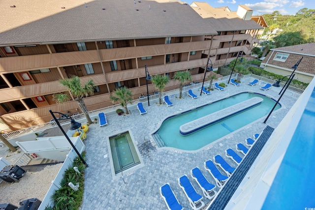 view of swimming pool