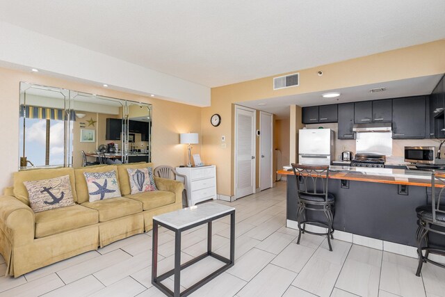 1605 S Ocean Blvd Unit 1104, Myrtle Beach, SC 29577 - view of living room