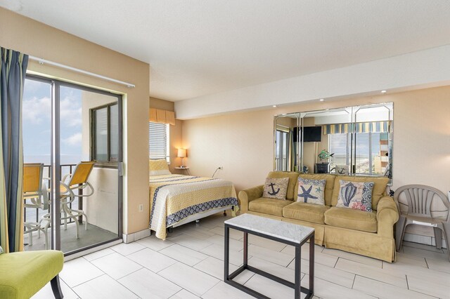 1605 S Ocean Blvd Unit 1104, Myrtle Beach, SC 29577 - view of living room