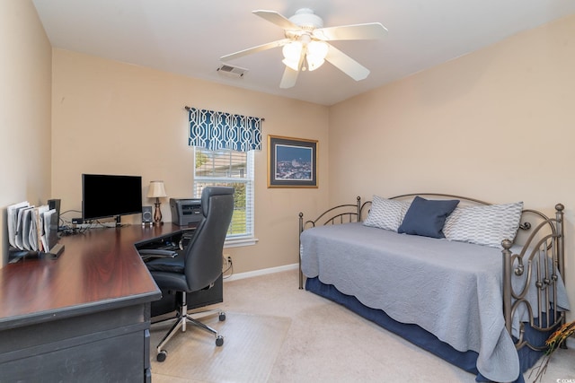 bedroom featuring ceiling fan and carpet flooring