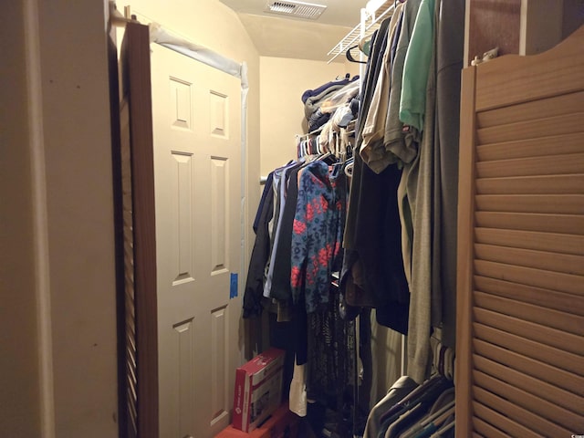 view of spacious closet