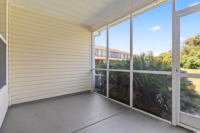 view of unfurnished sunroom