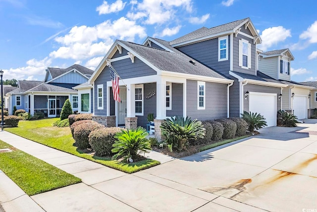 craftsman house featuring a garage