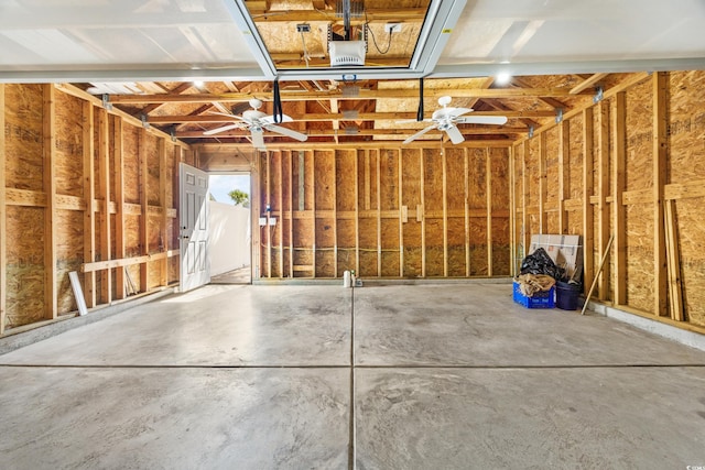 garage with ceiling fan