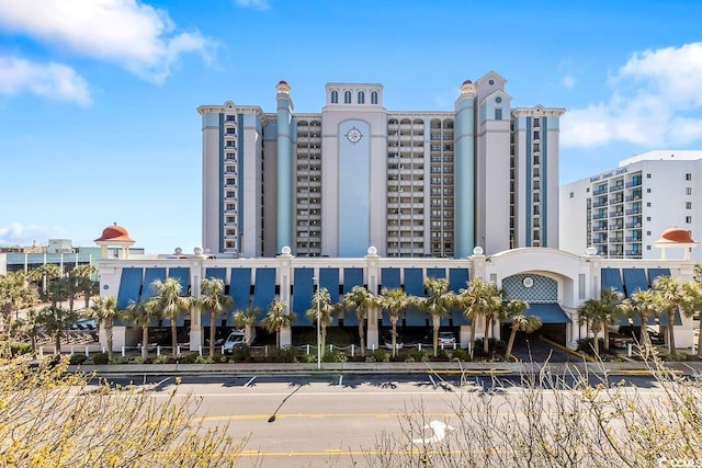 view of building exterior