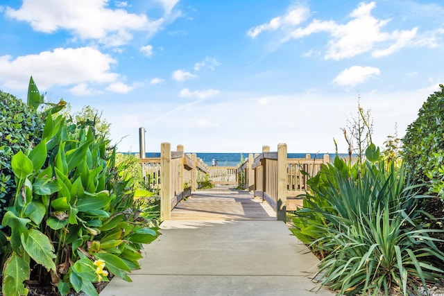 view of property's community featuring a water view