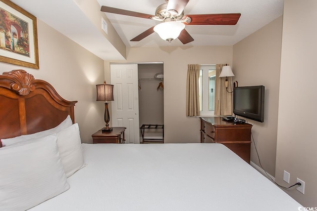 bedroom with a closet and ceiling fan