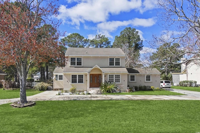 view of front of house with a front yard