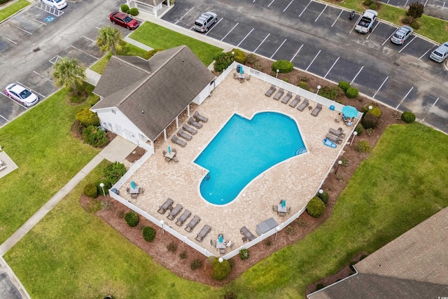 view of swimming pool featuring a patio