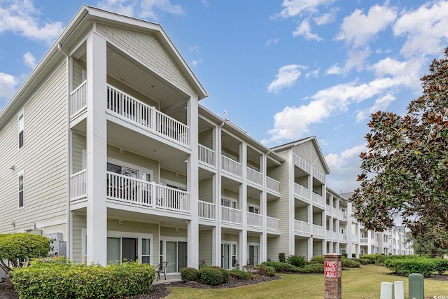 1009 World Tour Blvd Unit 301, Myrtle Beach, SC 29579 - view of apartment building / complex