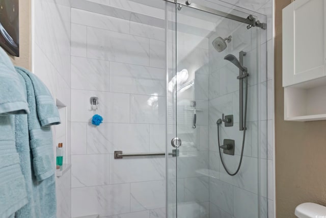 5905 S Kings Hwy Unit 219-B, Myrtle Beach, SC 29575 - full bathroom with a stall shower