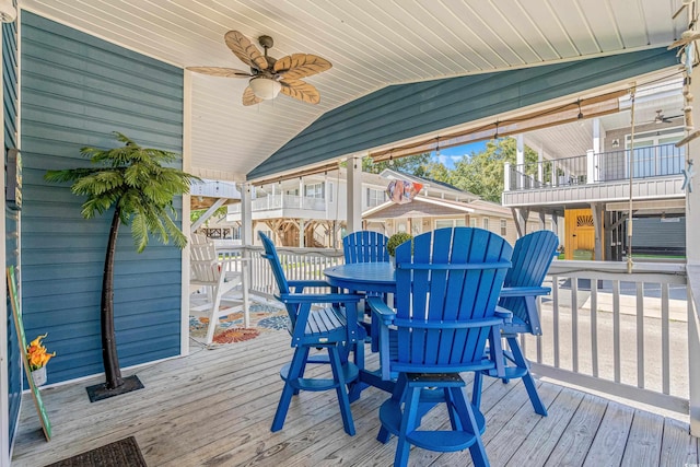 deck with ceiling fan