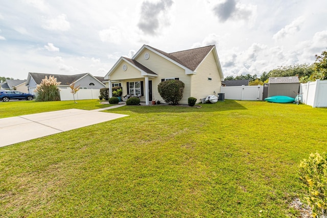 view of front of home with a front lawn