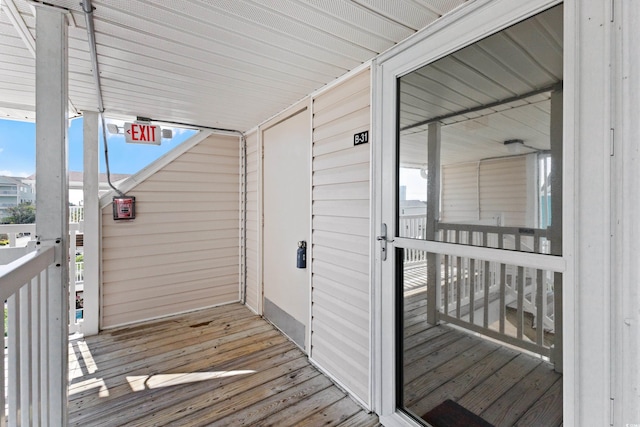 1919 Spring St Unit B-31, North Myrtle Beach, SC 29582 - view of wooden terrace