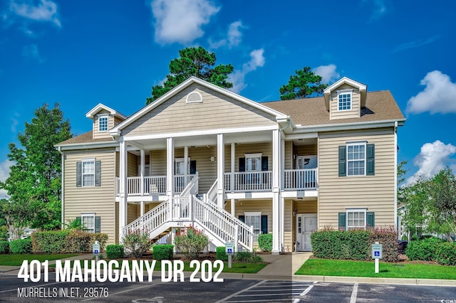 view of front of house featuring a porch