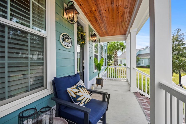 balcony with a porch