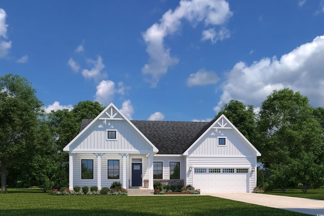 view of front of home with a front lawn