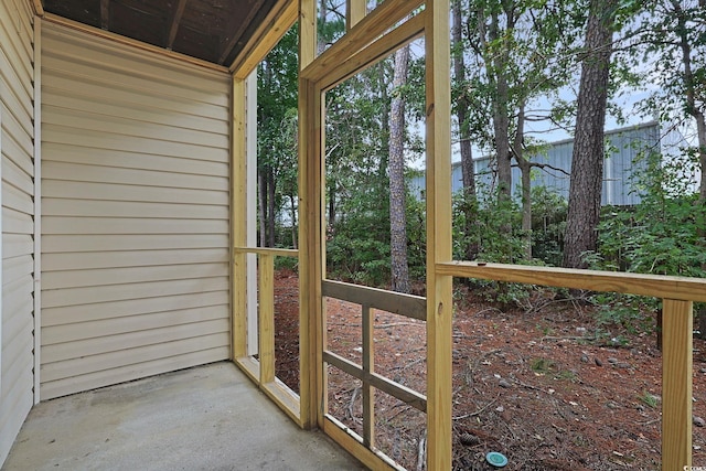 view of unfurnished sunroom