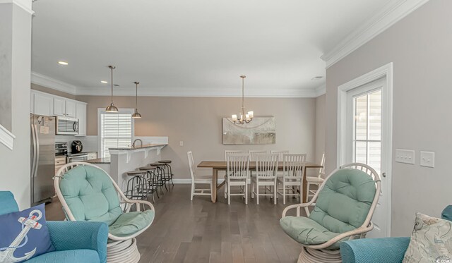 6001-MH32A S Kings Hwy, Myrtle Beach, SC 29575 - interior space featuring dark hardwood / wood-style flooring, a notable chandelier, crown molding, and sink