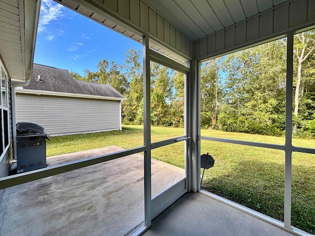 view of unfurnished sunroom