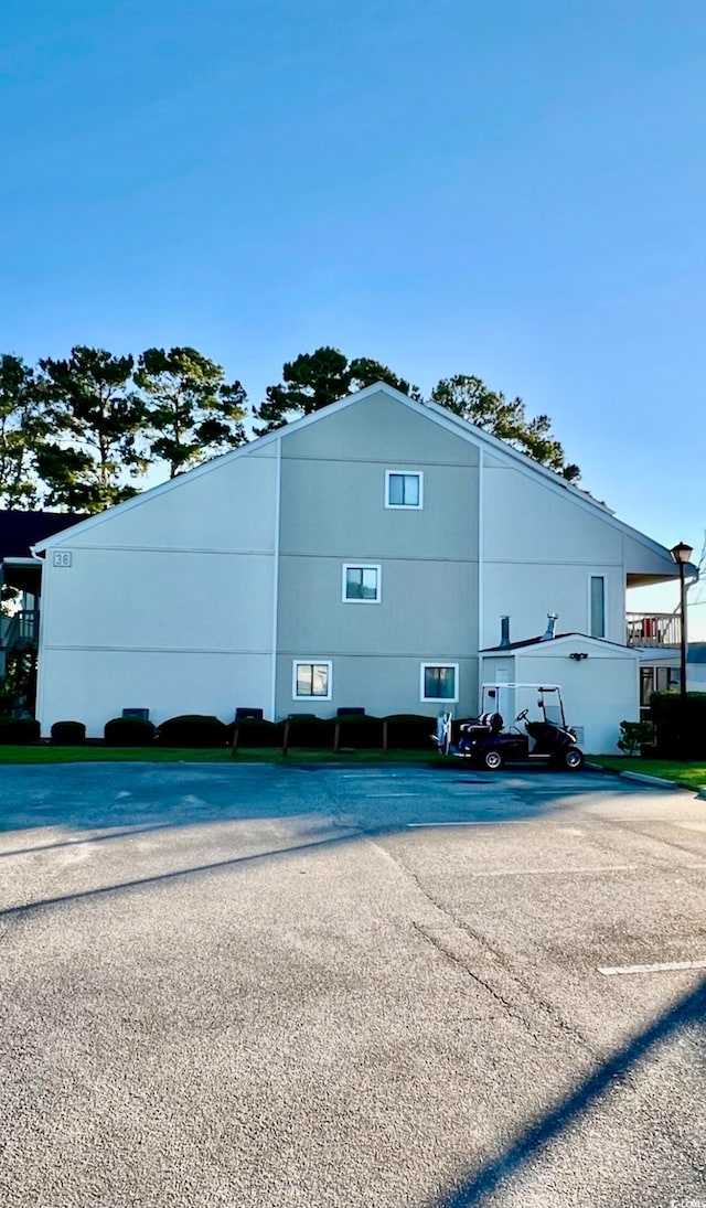 view of side of property