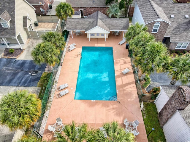 view of swimming pool featuring a patio