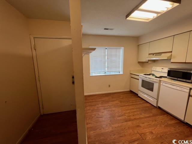 1210 Pinegrove Dr Unit G, Myrtle Beach, SC 29577 - photo 3