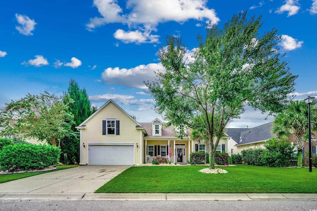 view of front facade featuring a front yard and a garage