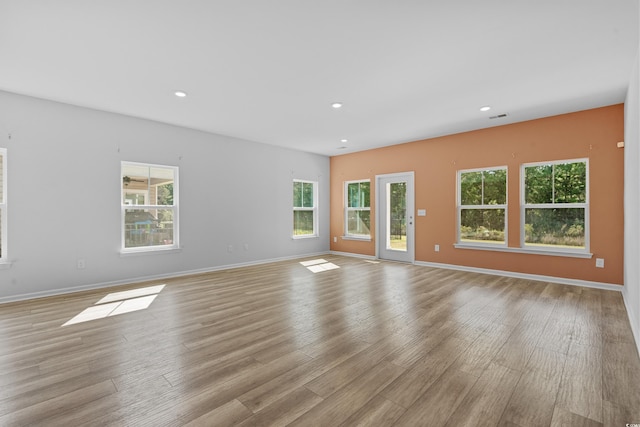 empty room featuring light hardwood / wood-style floors