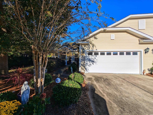 view of front of house with a garage