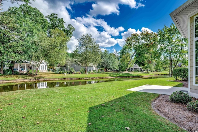 view of yard with a water view