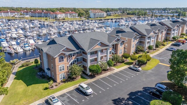 bird's eye view featuring a water view