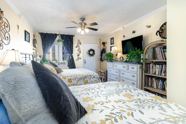 bedroom with ornamental molding, a textured ceiling, and ceiling fan