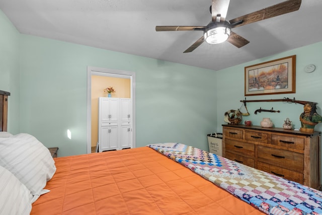 bedroom featuring ceiling fan