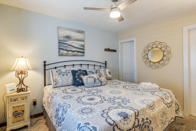 bedroom with ceiling fan