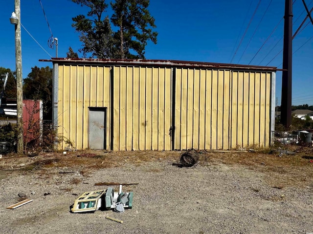 view of outbuilding