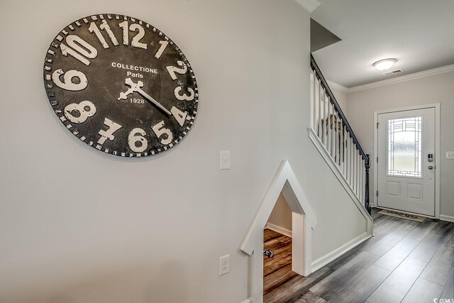 bedroom featuring dark wood-type flooring, ceiling fan, and vaulted ceiling