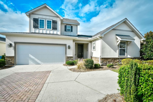 view of front of house with a garage