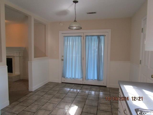 view of unfurnished dining area