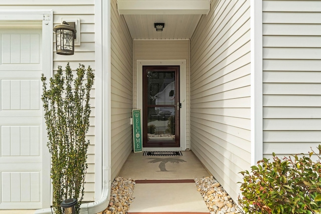 view of property entrance