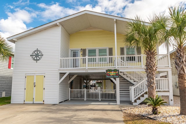 view of front of house with a carport