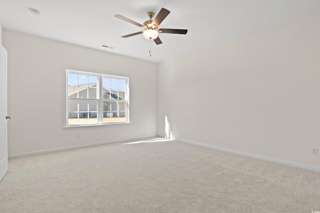 299 Hayloft Cir, Conway, SC 29526 - unfurnished room featuring ceiling fan with notable chandelier, light hardwood / wood-style flooring, lofted ceiling, and a healthy amount of sunlight