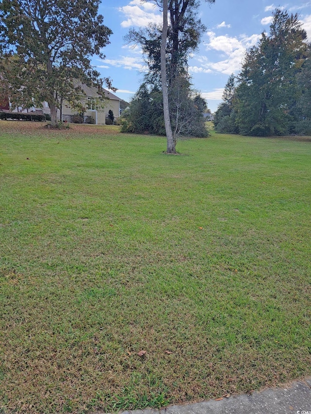 Listing photo 3 for 1119 NW Moultrie Dr, Calabash NC 28467