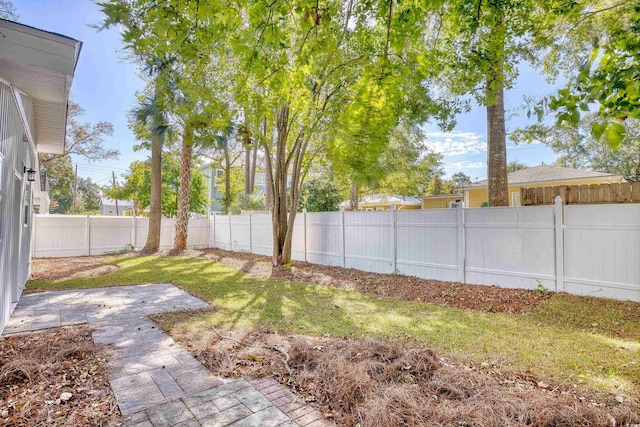 615 1st Ave N, Surfside Beach, SC 29575 - view of yard featuring a patio