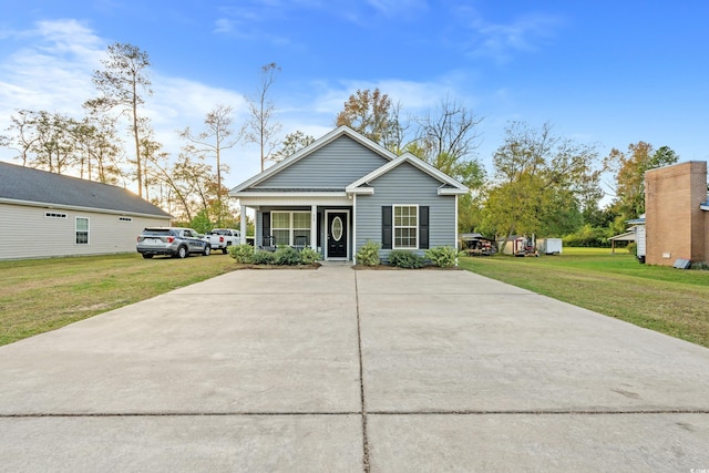 view of front of home with a front yard