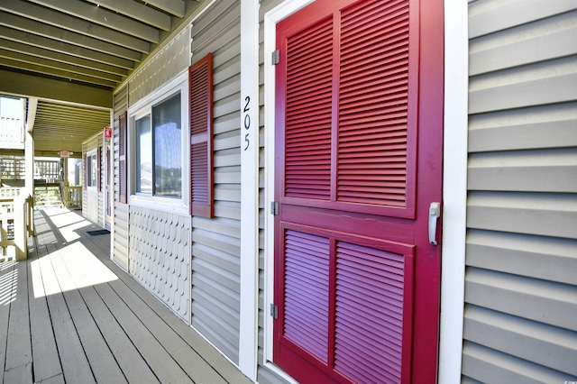 entrance to property with a porch