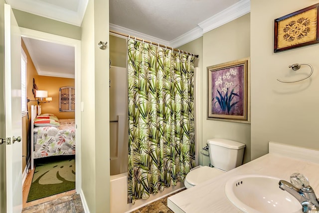 full bathroom featuring vanity, shower / bath combo, toilet, and ornamental molding