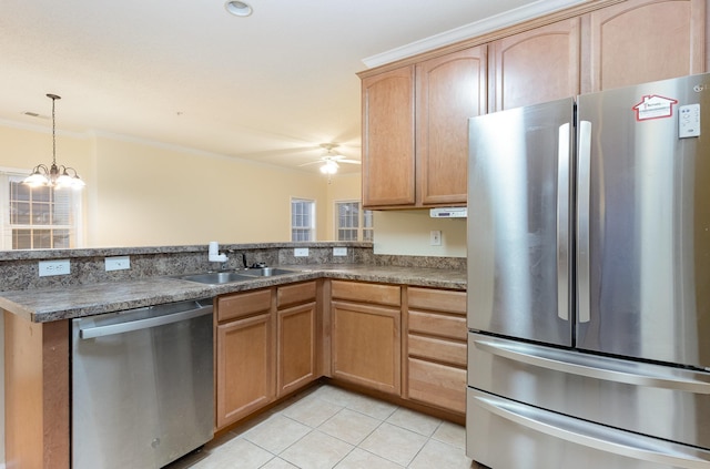 kitchen with sink, crown molding, light tile patterned floors, stainless steel appliances, and kitchen peninsula