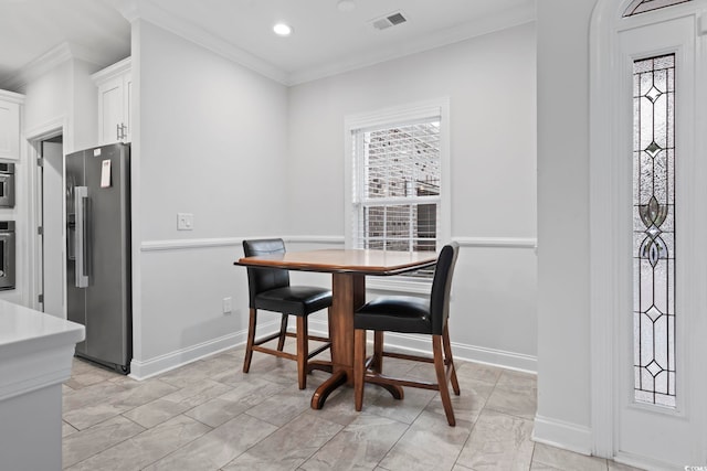116 Ocean Sands Ct, Myrtle Beach, SC 29579 - dining space featuring recessed lighting, visible vents, baseboards, and ornamental molding